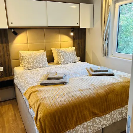 Garden Holiday home